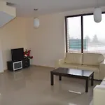 Lighthouse Golf Complex&villas 巴尔奇克
