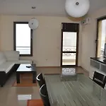 Lighthouse Golf Complex&villas 巴尔奇克