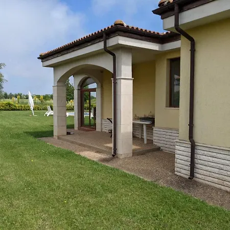 Lighthouse Golf Complex&villas Apartment *