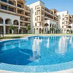 Apartamento Lighthouse Golf Complex&villas *