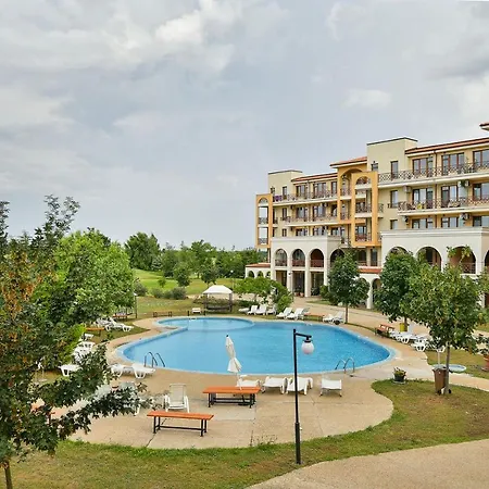 Lighthouse Golf Complex&villas Apartment Balchik