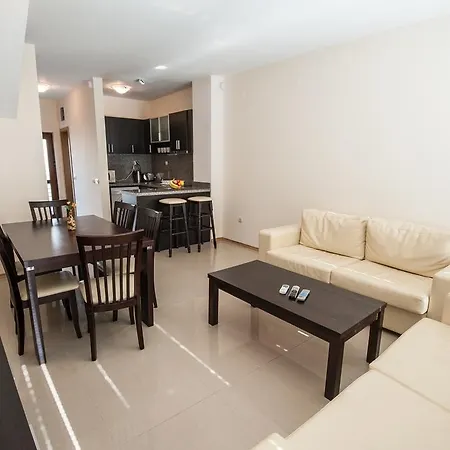 Lighthouse Golf Complex&villas Apartment Balchik